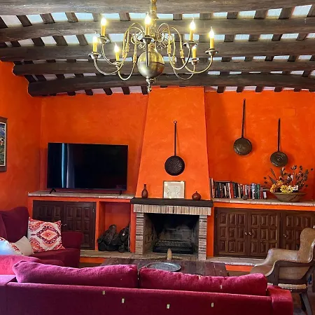 Met Mosso, Con Piscina Climatizada Casa de vacances *